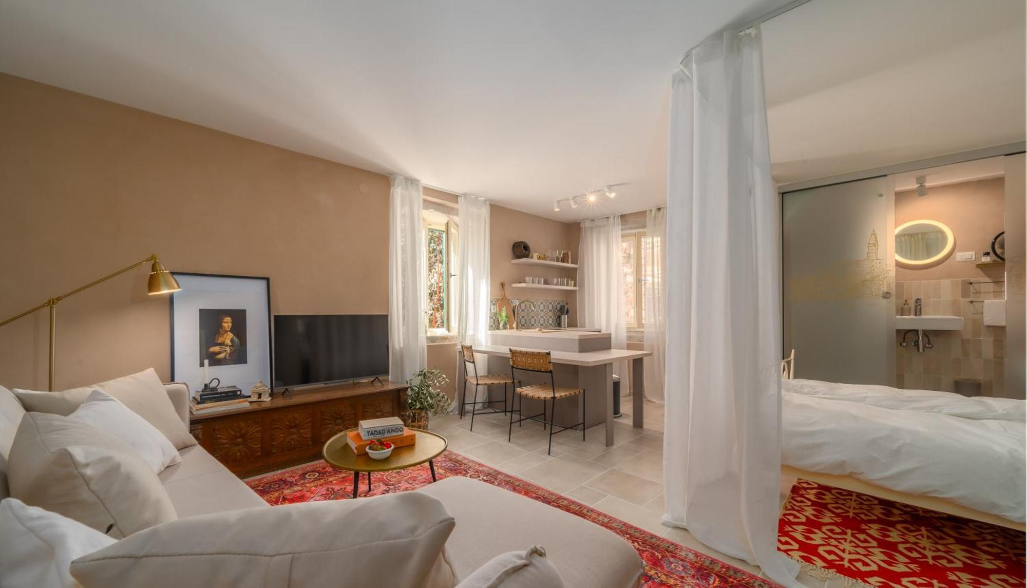 Montalbano Gem - Heritage Studio With Airy Vibes Ρόβινι Εξωτερικό φωτογραφία